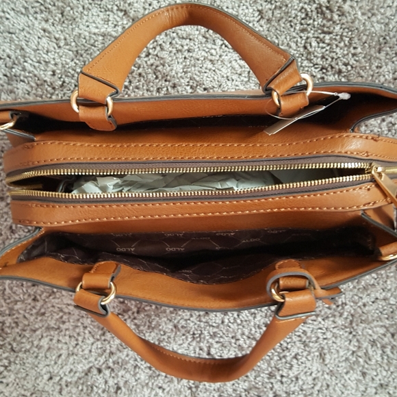 Purse - Picture 3 of 3